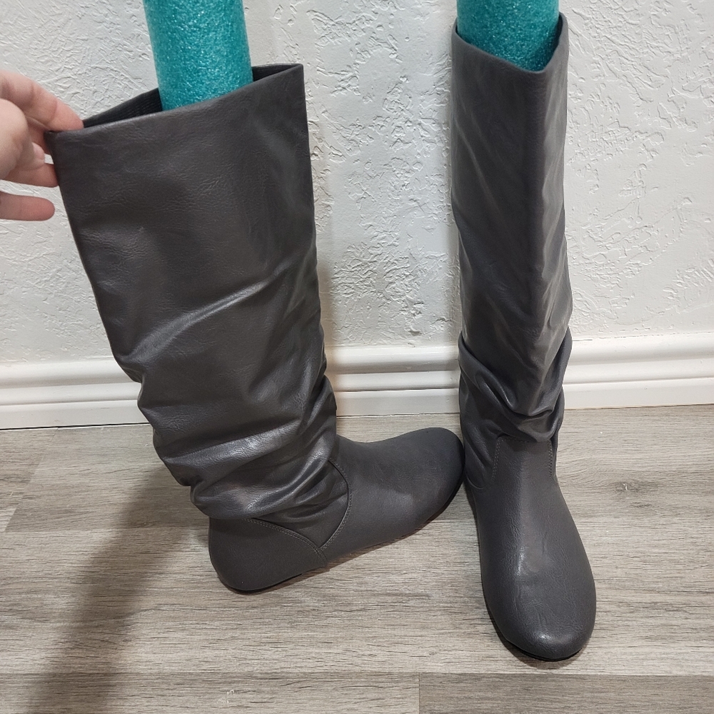 Grey Slouchy Leather Boots!